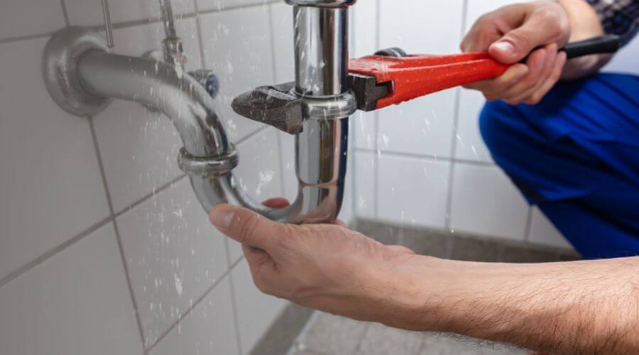 Professional clogged toilet repair in Lampe, MO